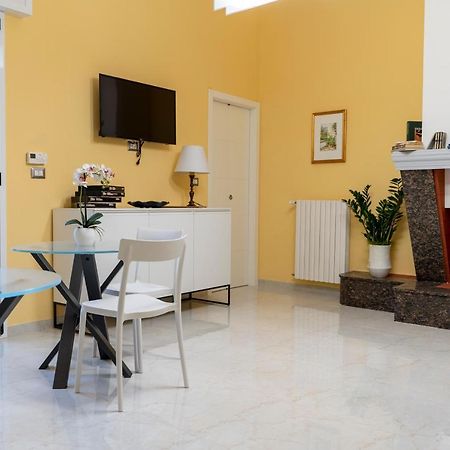 A Casa Dei Miei Hotel San Pietro Vernotico Exterior photo