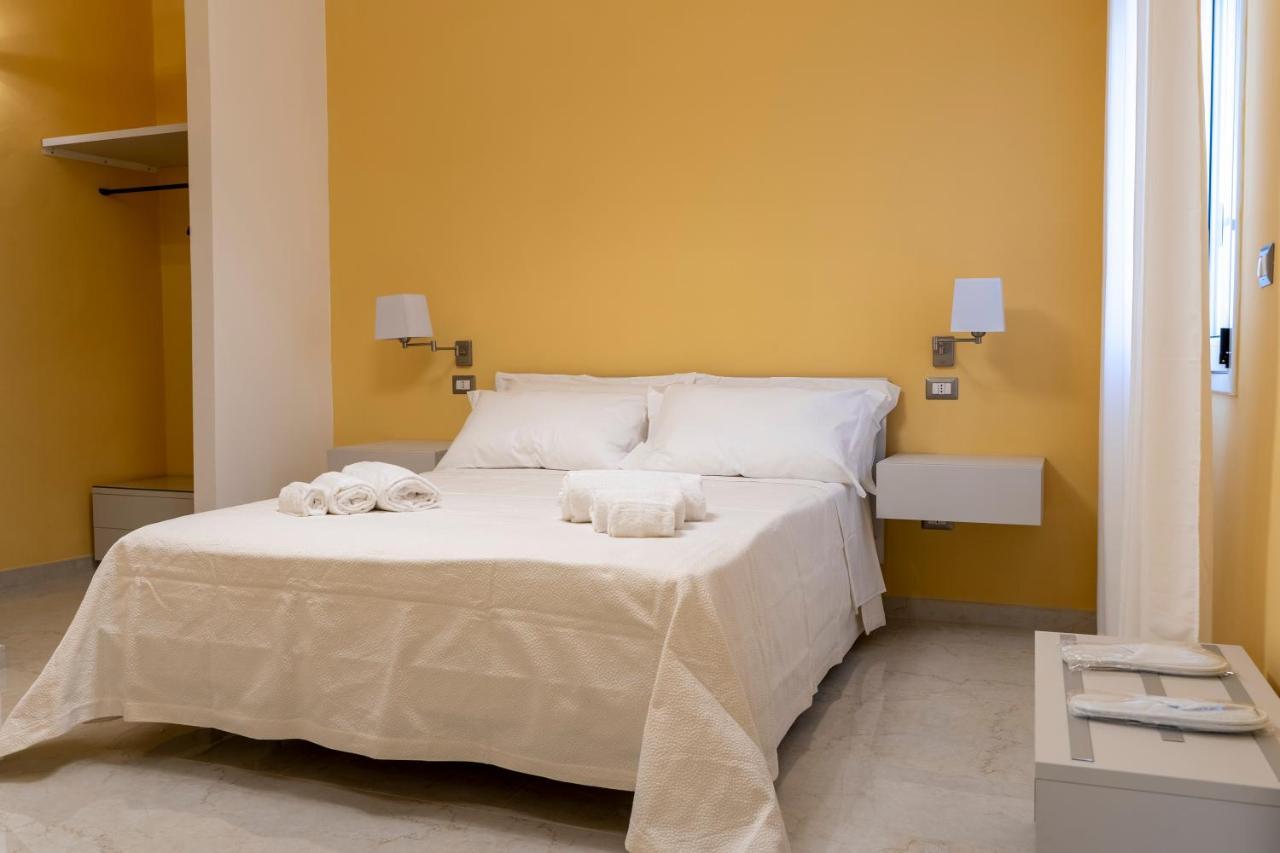 A Casa Dei Miei Hotel San Pietro Vernotico Exterior photo